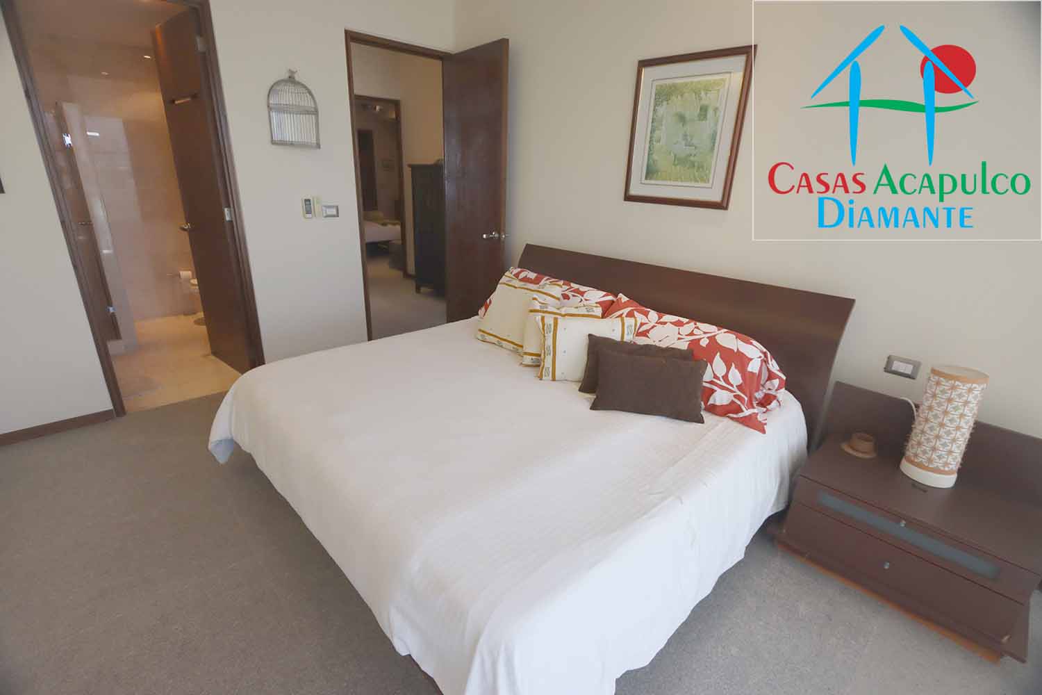 Ocean Front 604 - Recámara uno antes de Otis 3